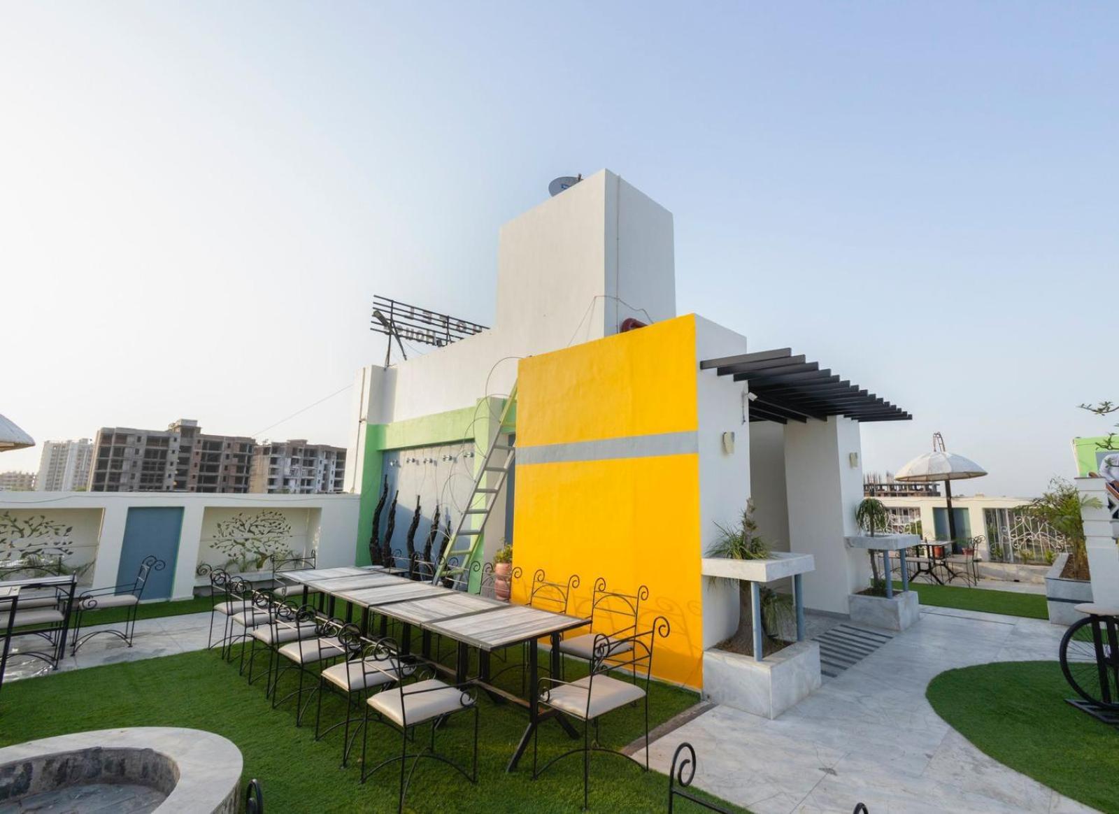 Hotel Sahibs The Lighthouse Agra  Ngoại thất bức ảnh